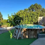 Villa Ciruelos