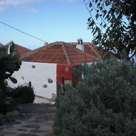 Villa Ciruelos *